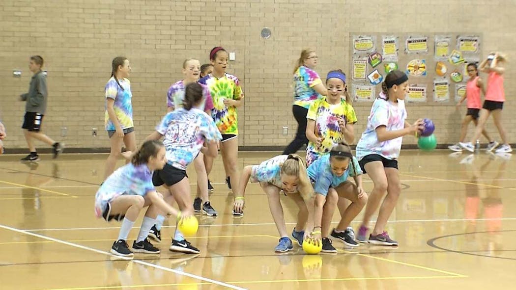 jenks-school-holds-dodgeball-tourney-to-raise-money-for-education