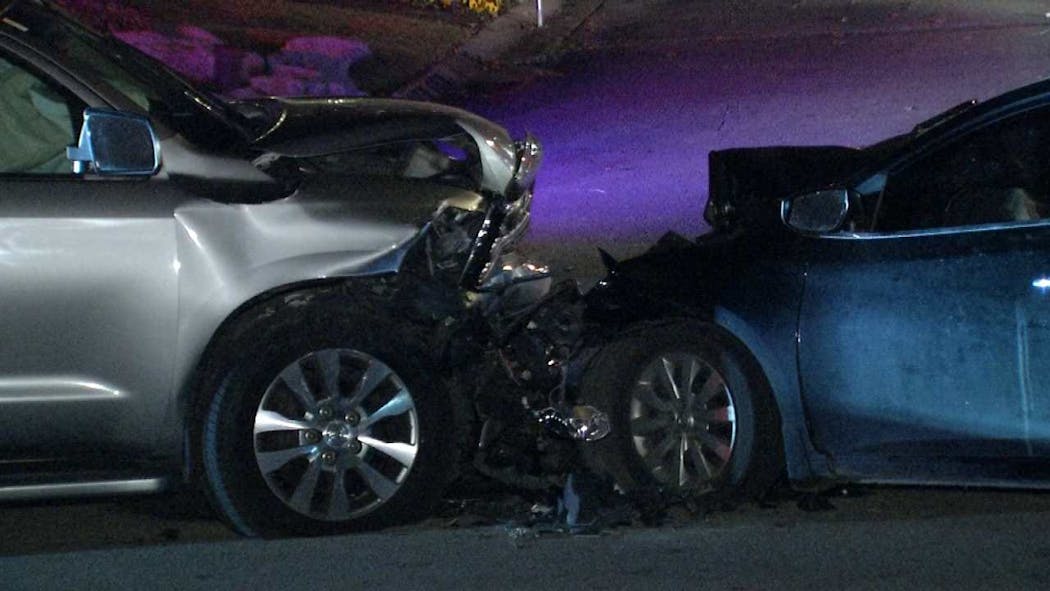 1 Dead In Bixby HeadOn Crash