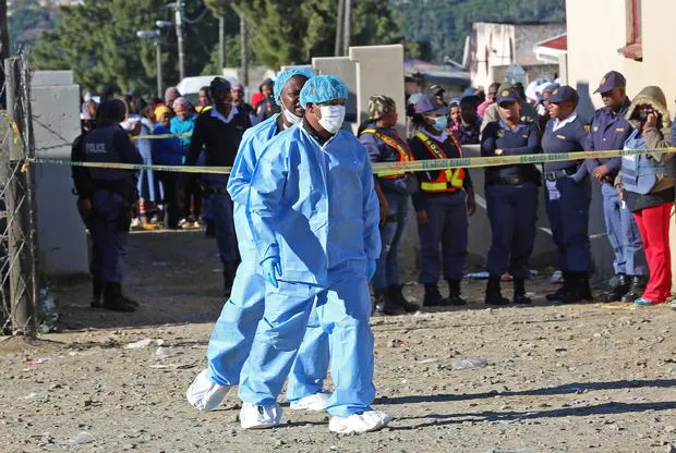 Sinovuyo Monyane, 19, said she struggled to escape through a d