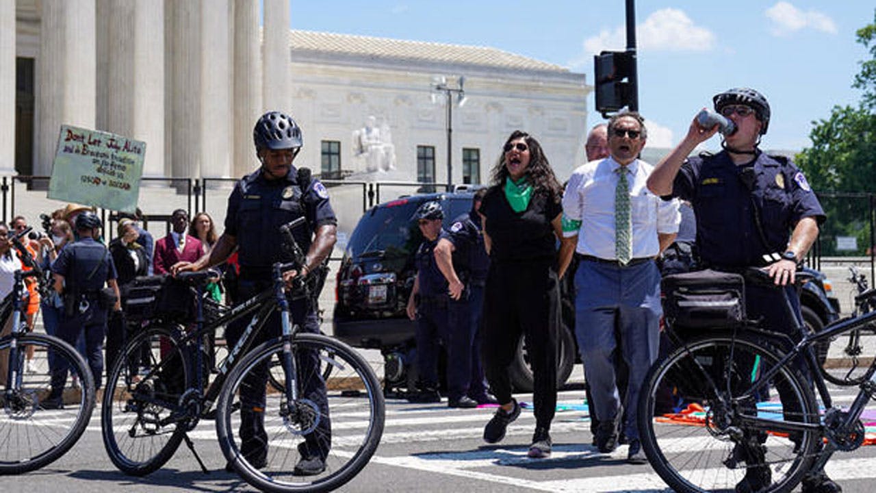 17 Members Of Congress Arrested During Supreme Court Protest, Police Say