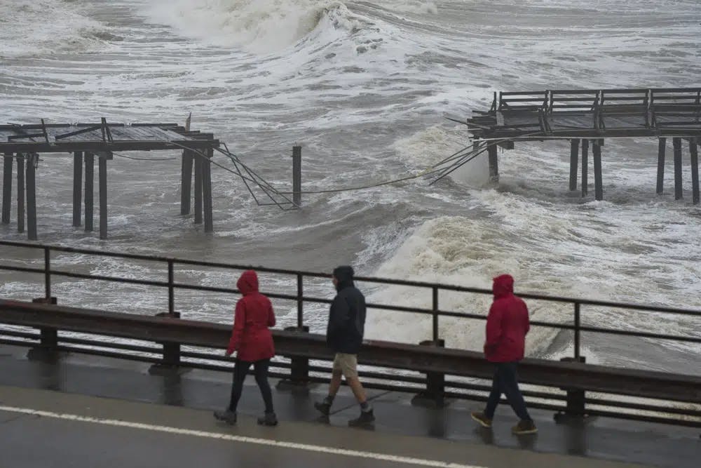 ‘Bomb Cyclone’ Brings Damaging Winds, Drenches California