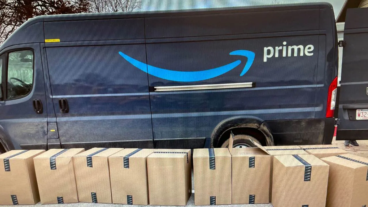 Fake Amazon Prime Van