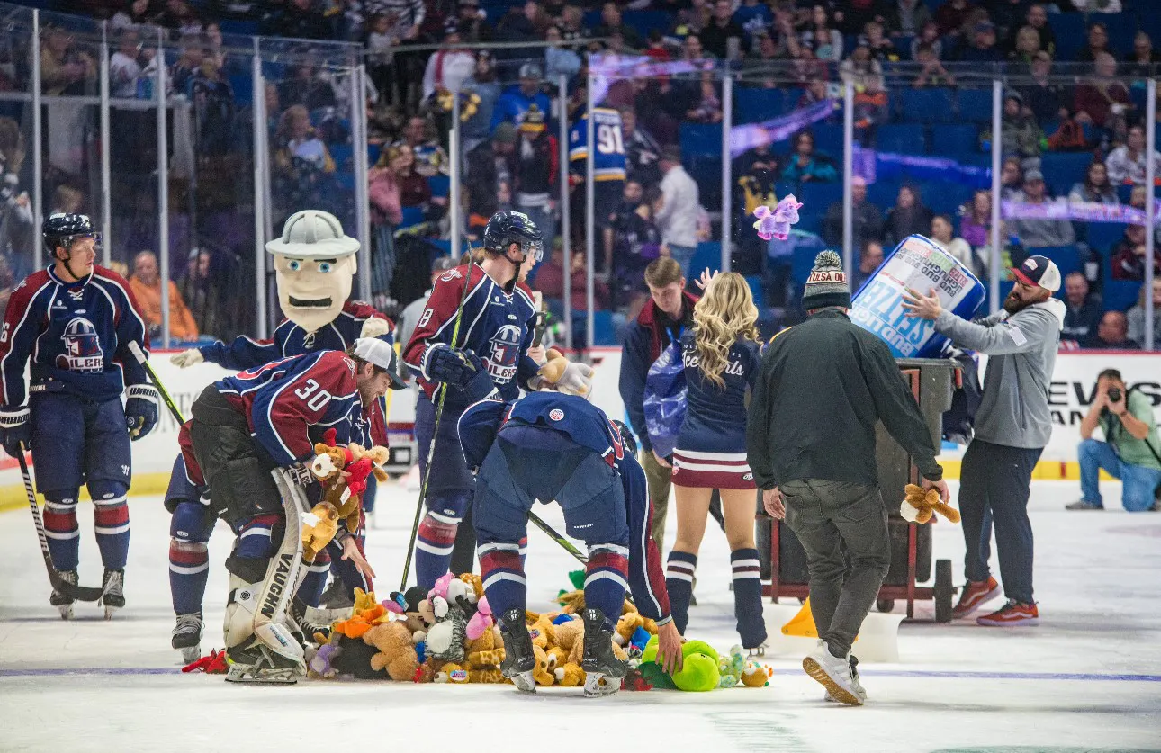 Oilers Teddy Bear Toss