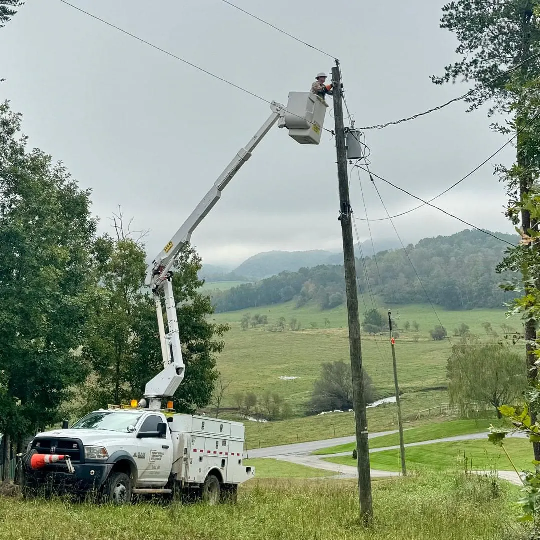 PSO Crews Restoring Power