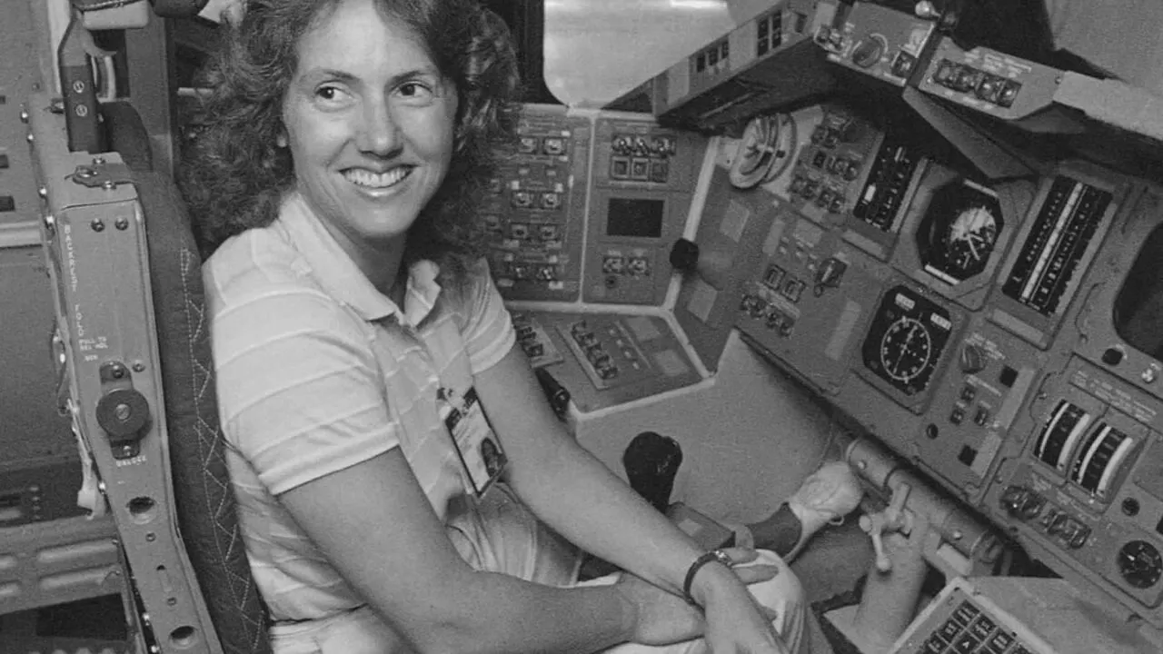 christa mcauliffe