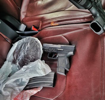 15th and Mingo Chase Arrest Guns 4