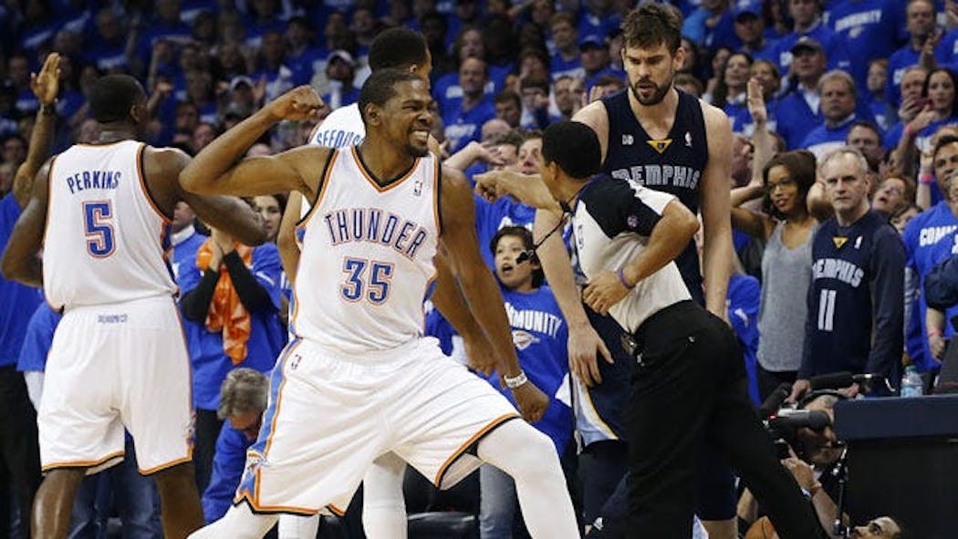 Christmas In Nyc Highlights 2013 14 Thunder Schedule