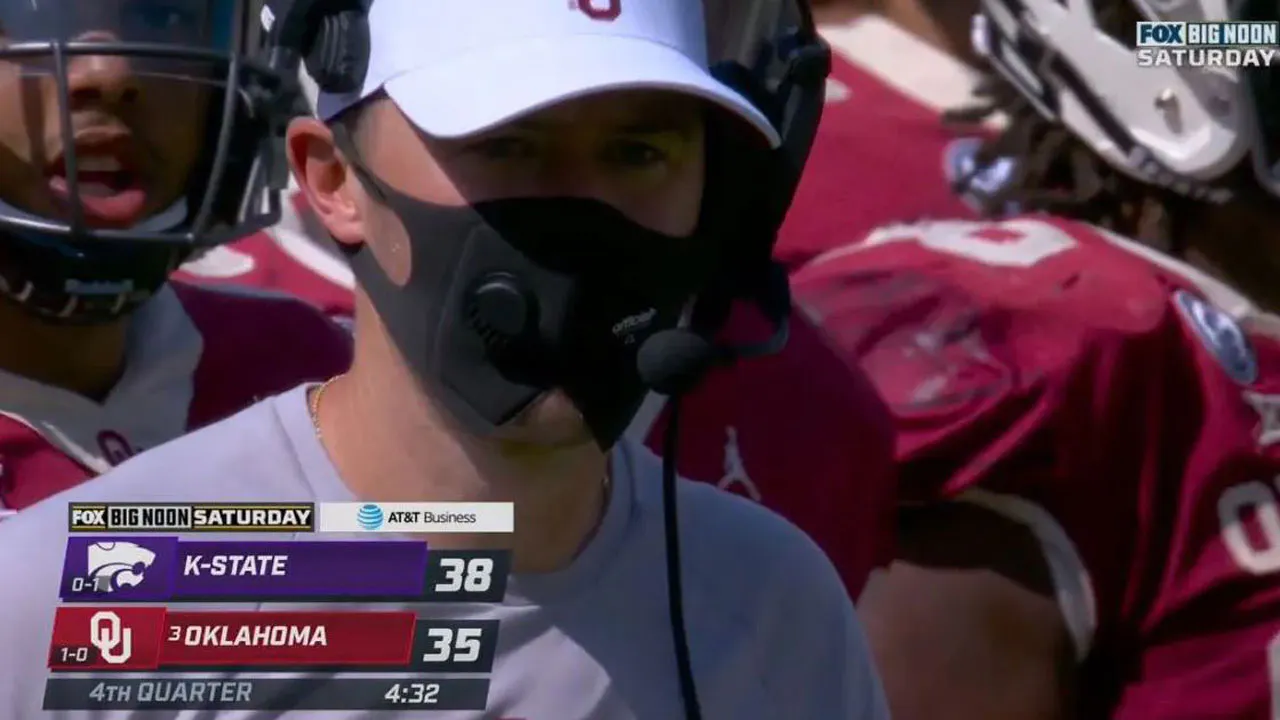 Lincoln Riley Mask On Sept. 26, 2020