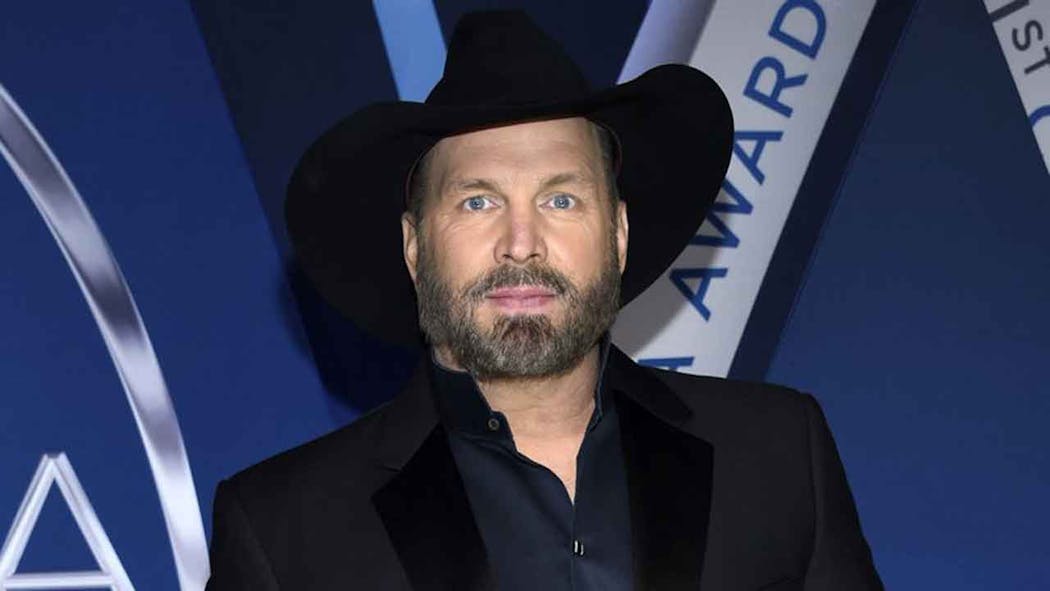 Garth Brooks - AP