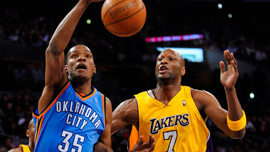 Kevin Durant vs. Lakers - Feb. 10, 2009